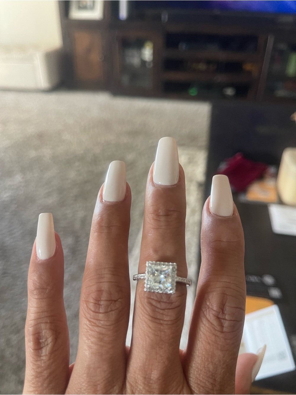 New Moissanite halo ring in 925 sterling silver, size 7.